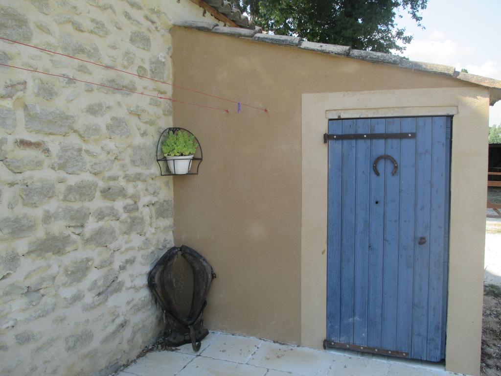 Villa Mas Le Nathakassou Cabannes Esterno foto