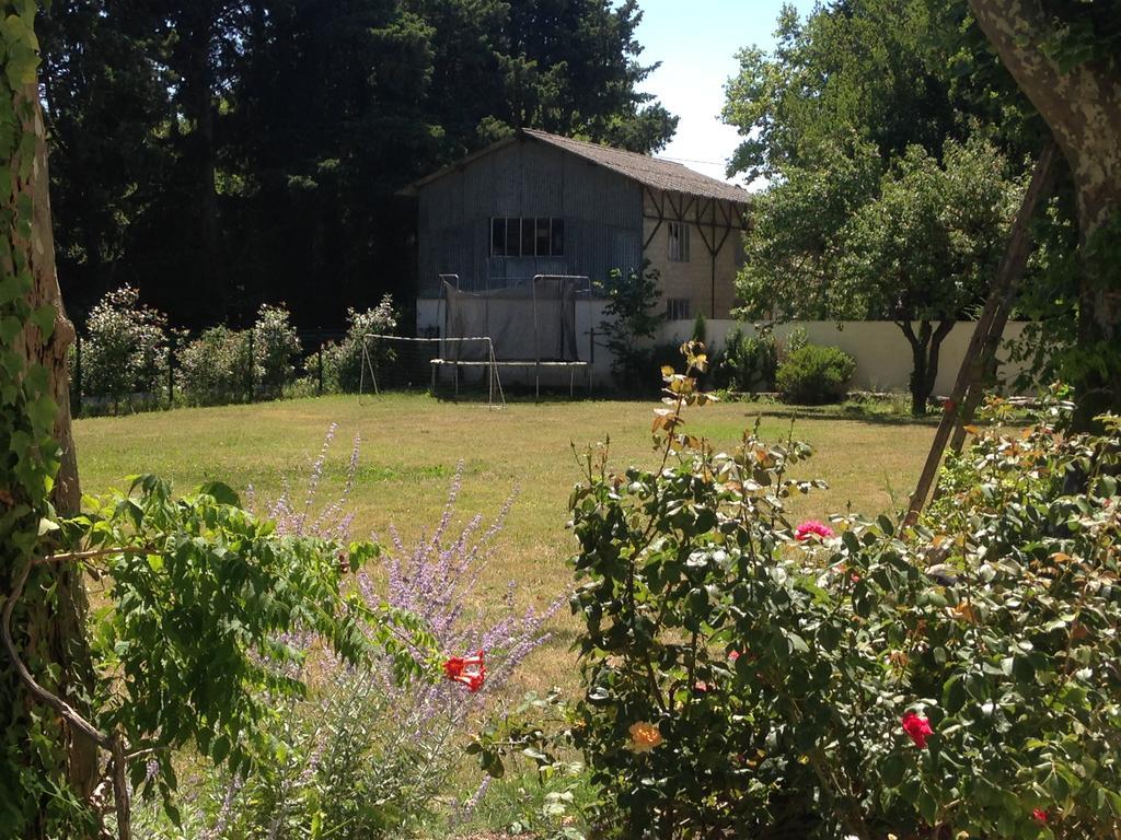 Villa Mas Le Nathakassou Cabannes Esterno foto