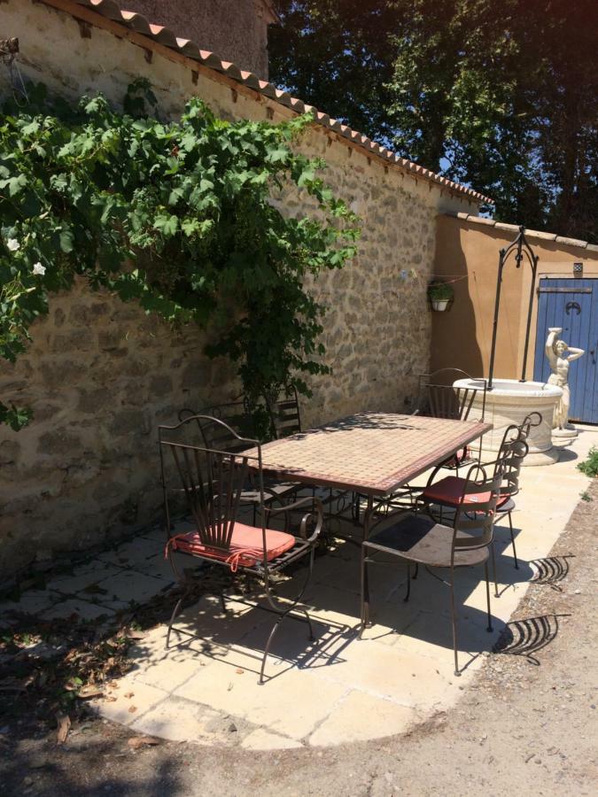 Villa Mas Le Nathakassou Cabannes Esterno foto